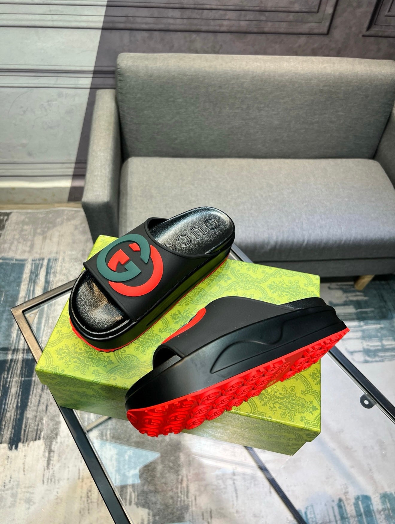 Dope Pick: GG slides - Exclusive Drop OG Drop Heat