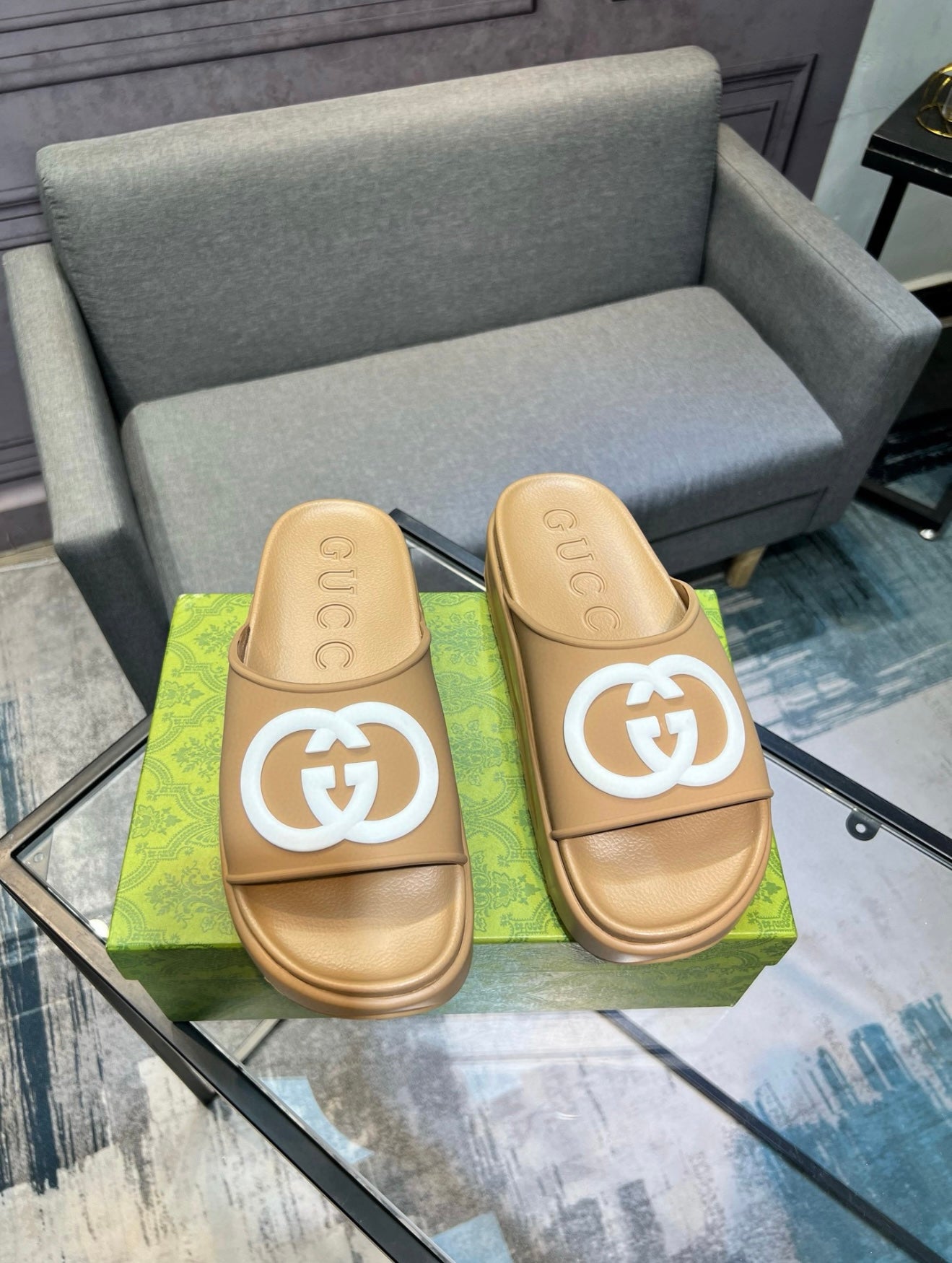 Dope Pick: GG slides - Exclusive Drop OG Drop Heat