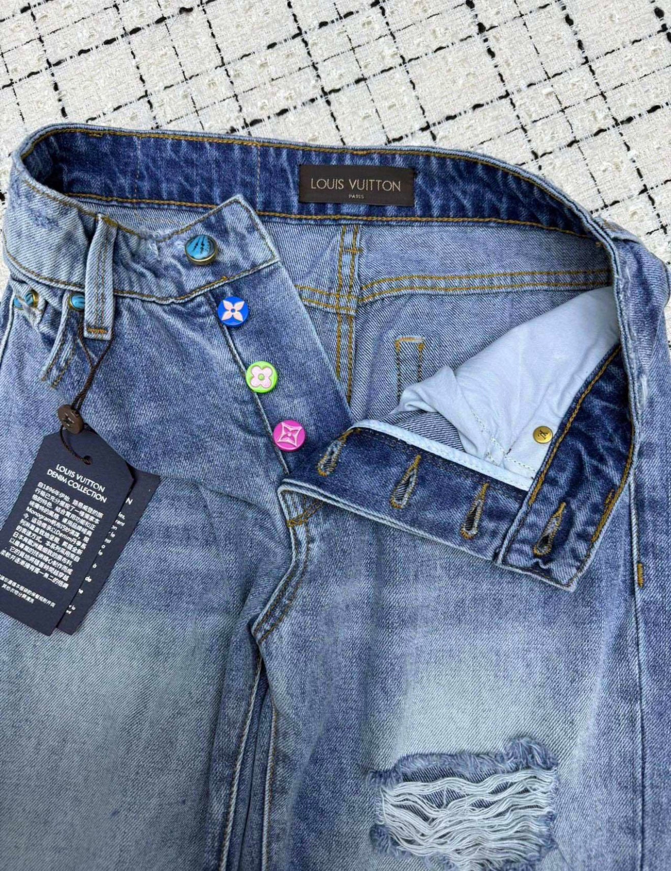 Women’s Designer Inspired Denim Relaxed Fit Jeans