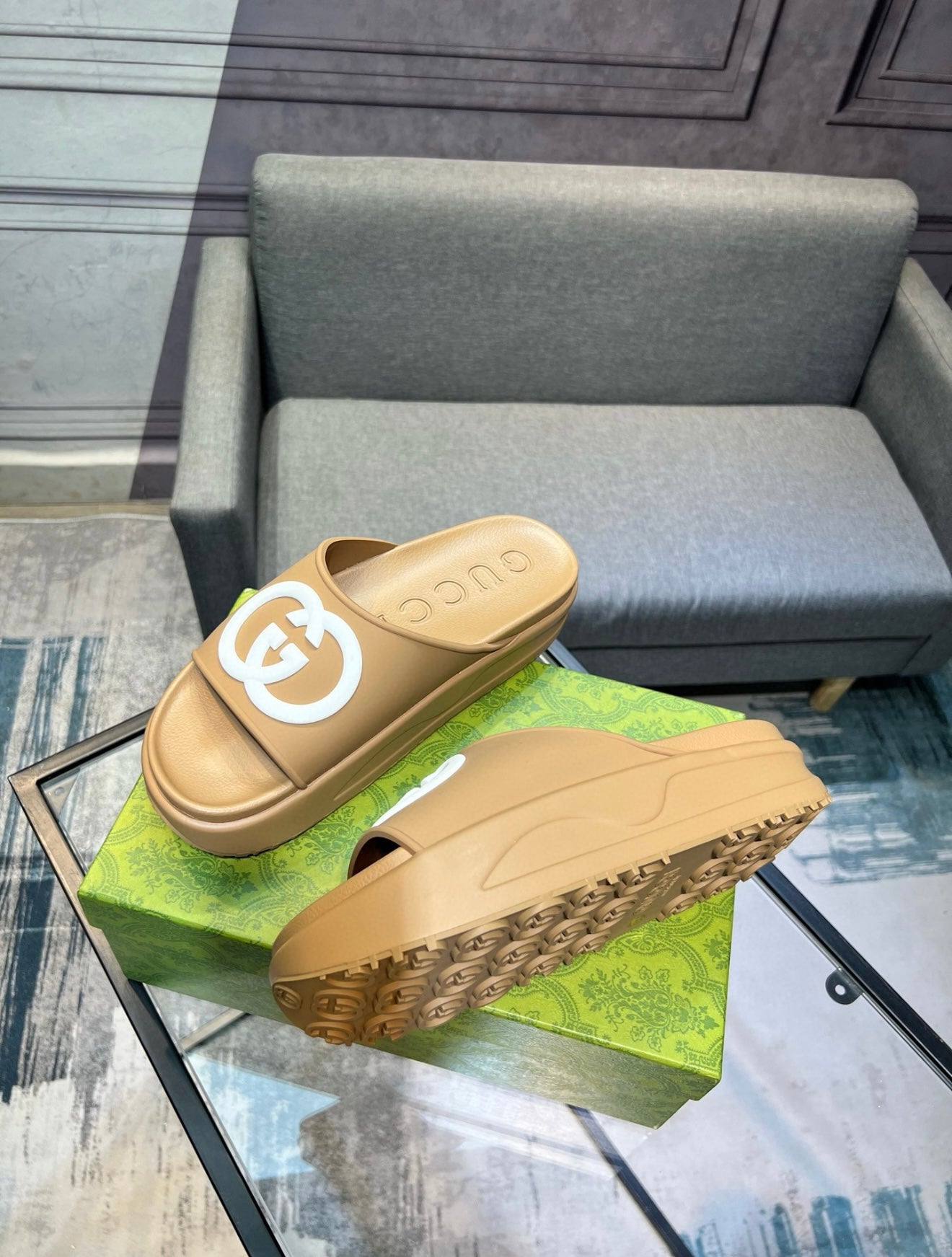 Dope Pick: GG slides - Exclusive Drop OG Drop Heat