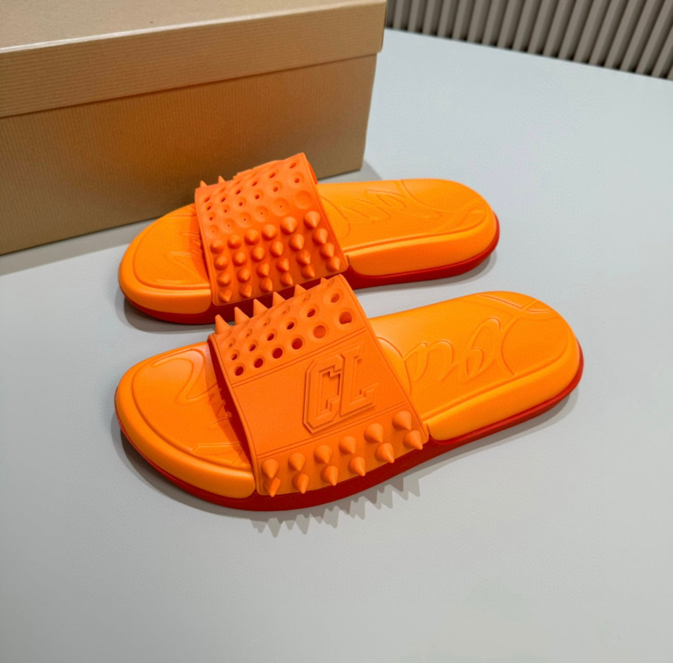 Men Jet Black Luxe Slide – Woven Leather Look