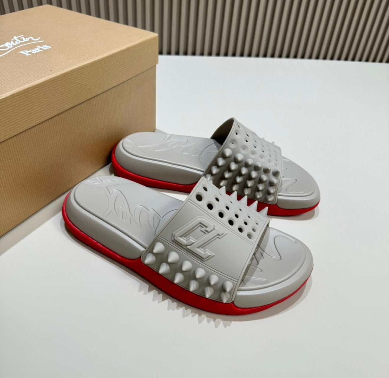 Men Jet Black Luxe Slide – Woven Leather Look