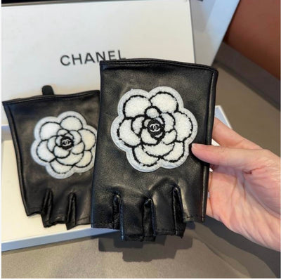Camellia Embellished Leather Fingerless Gloves
