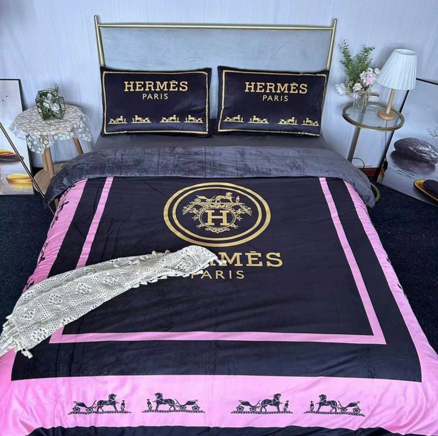 Fresh Drop: Luxury Inspired Sleeping Heat Statement